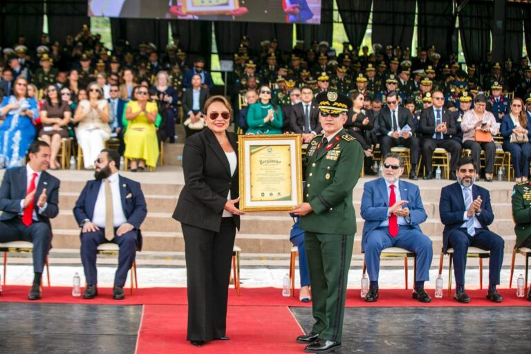 a381ef2e-4293-4d96-a03b-022ed200dbf3 presi 3